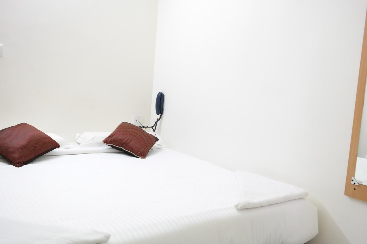 Sakthi Guest House Пондичерри Экстерьер фото